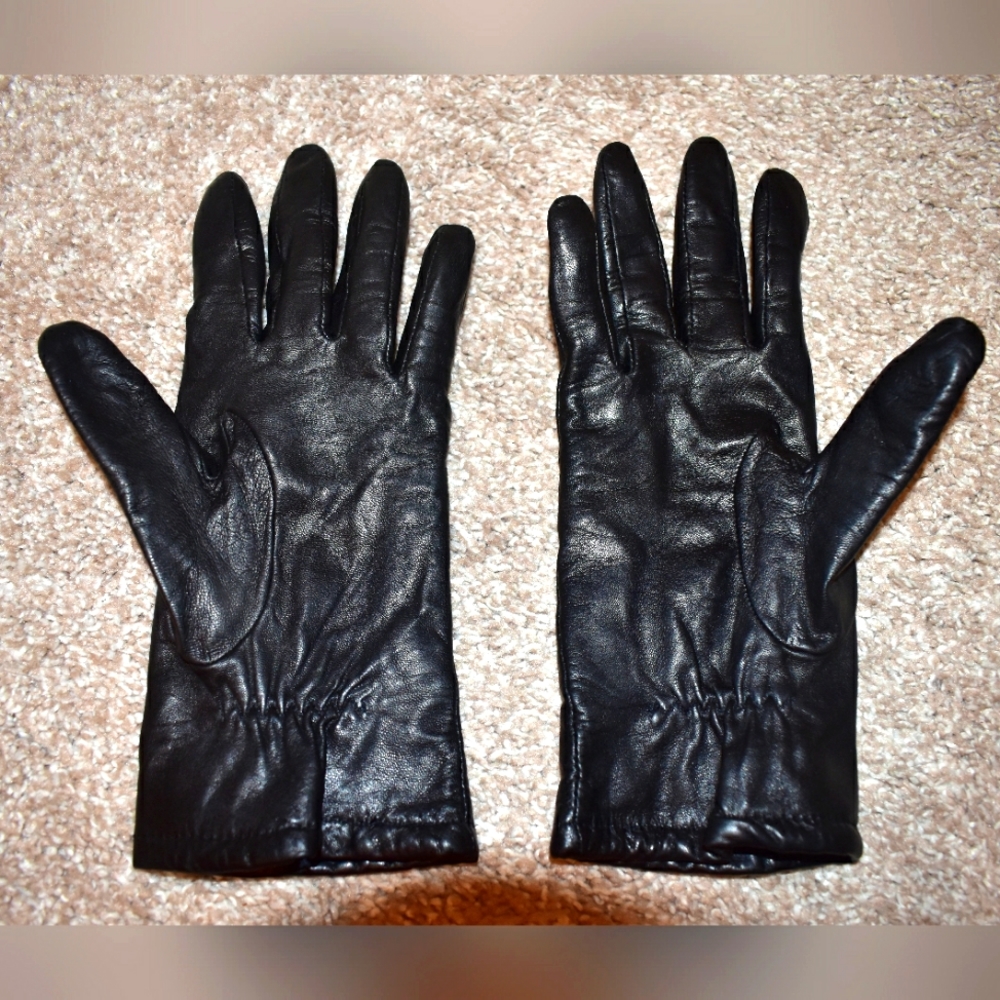 Fownes Black Genuine Leather Gloves, Size 7